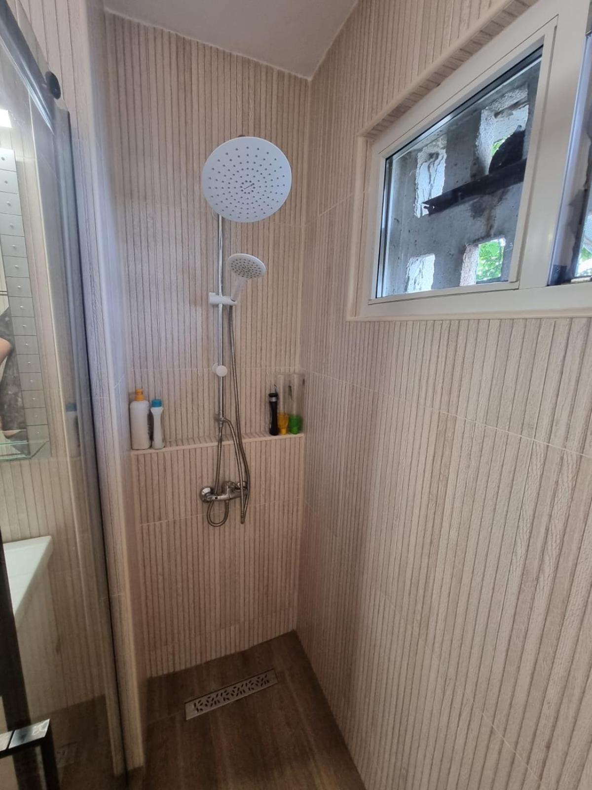 OrşovaApartament Denis公寓 外观 照片