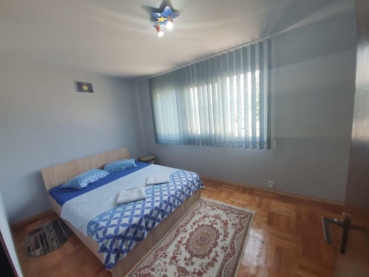 OrşovaApartament Denis公寓 外观 照片