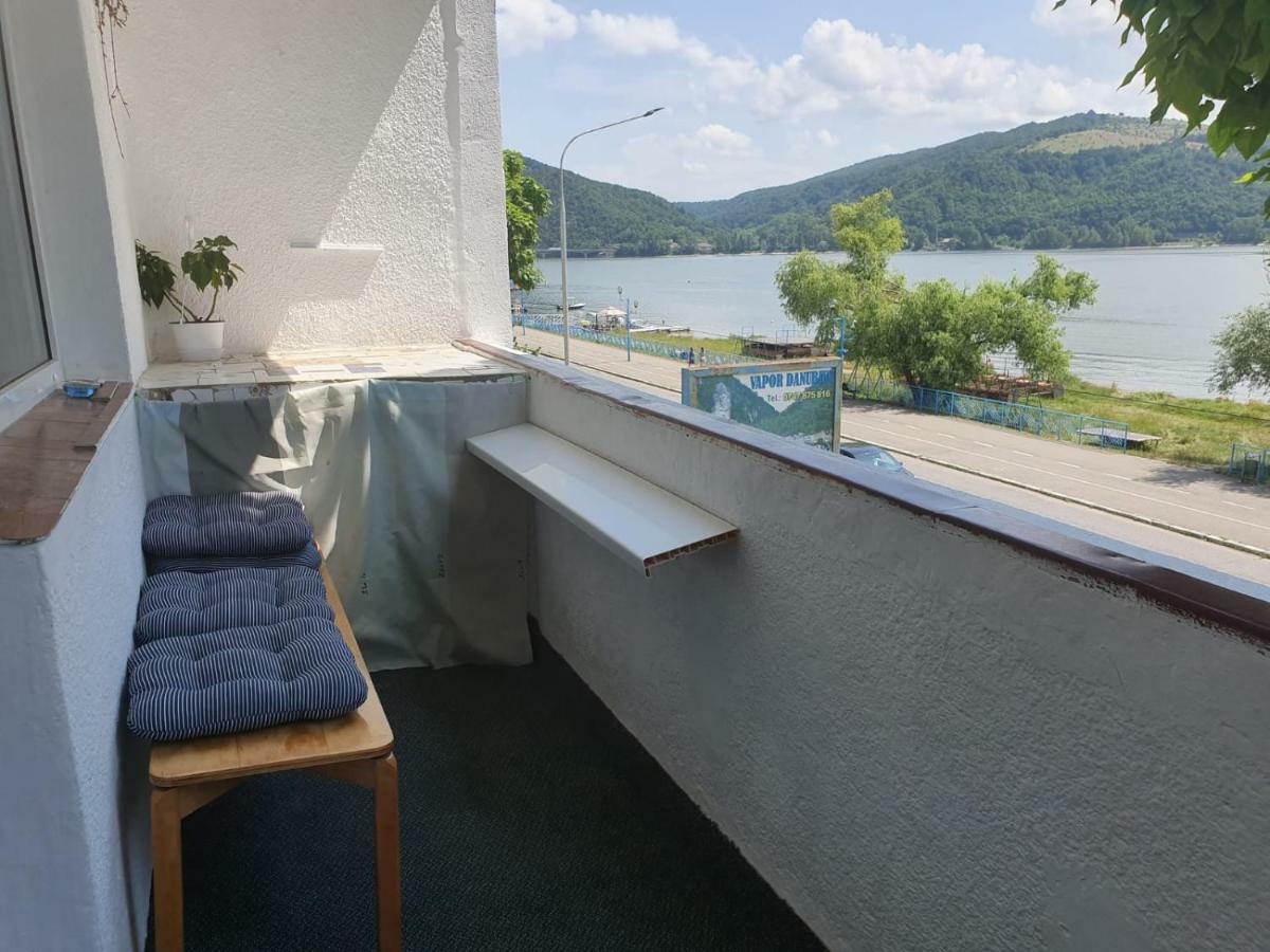OrşovaApartament Denis公寓 外观 照片
